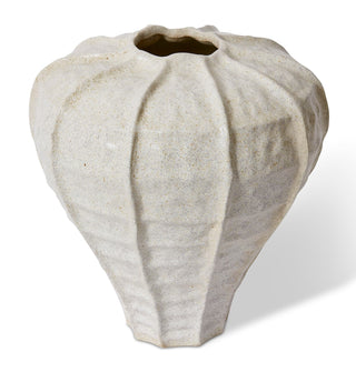 Mahari Vase